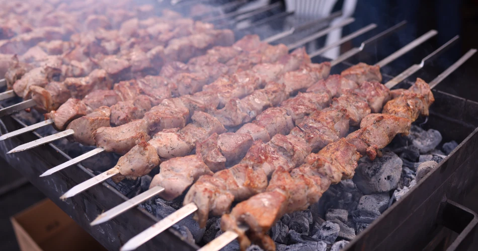 Where to Find the Spiciest Kebabs in Mumbai’s Food Scene