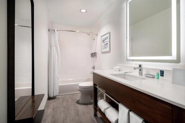 Four Points by Sheraton - San Francisco Airport image 33