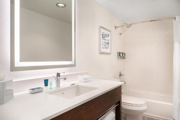 Four Points by Sheraton - San Francisco Airport image 66